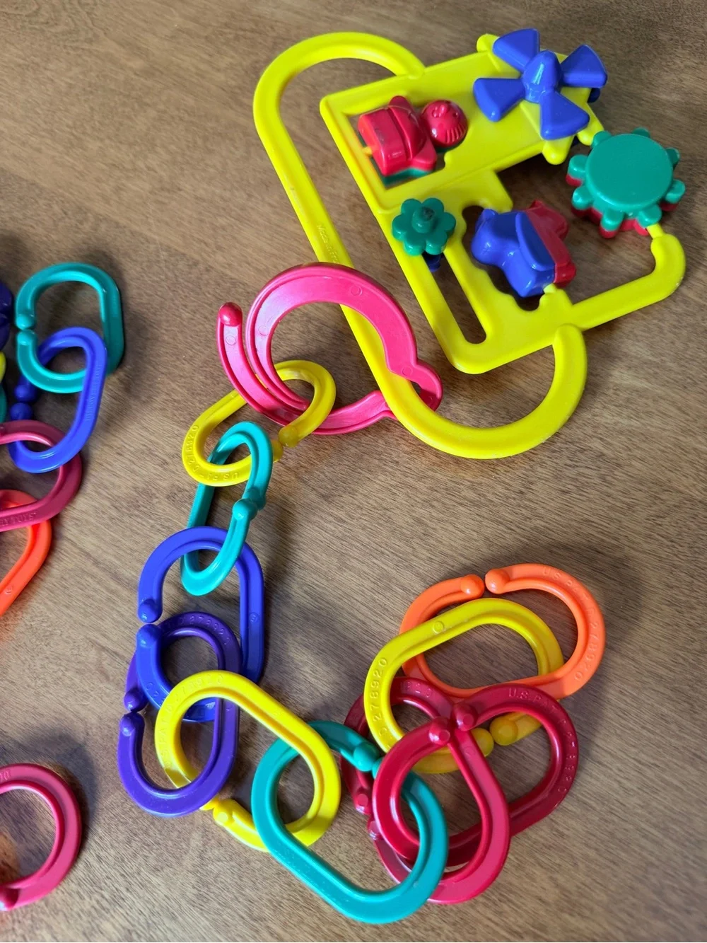 Discovery Toys Boomering Links - EUC 50 Pieces Plus Toy